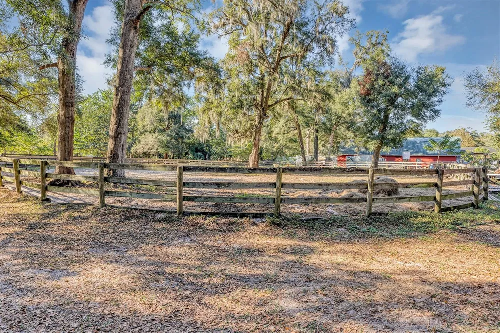 208 NE 70TH STREET ocala, FL 34479