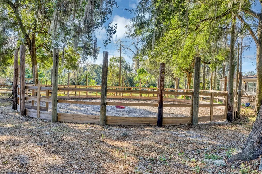 208 NE 70TH STREET ocala, FL 34479