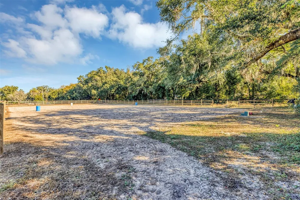 208 NE 70TH STREET ocala, FL 34479