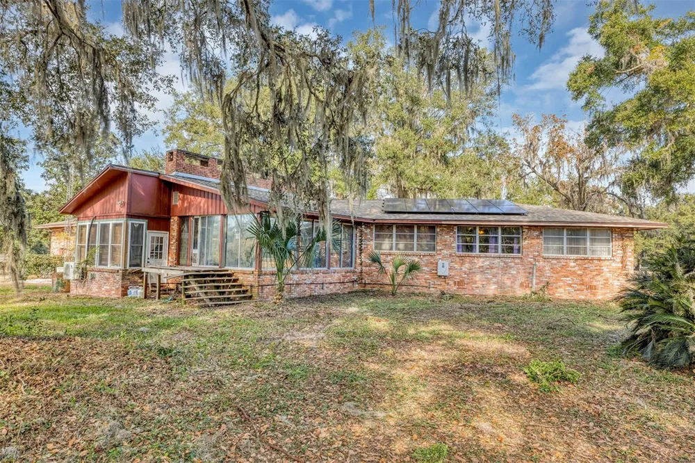 208 NE 70TH STREET ocala, FL 34479