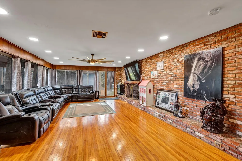 208 NE 70TH STREET ocala, FL 34479