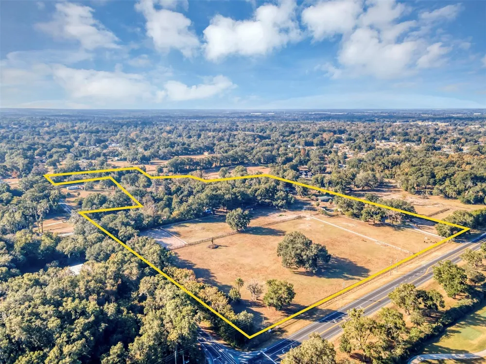 208 NE 70TH STREET ocala, FL 34479