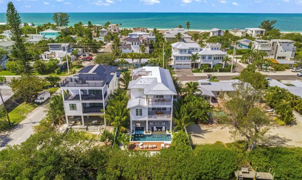 404 NORTH SHORE DR Anna Maria, FL 34216