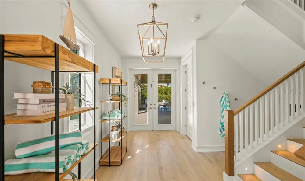 404 NORTH SHORE DR Anna Maria, FL 34216