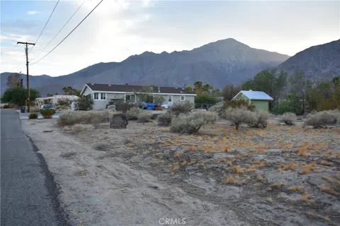 2 Hauberk Drive