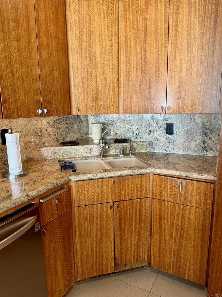 1562 Camino Del Mar #536 Del Mar, CA 92014