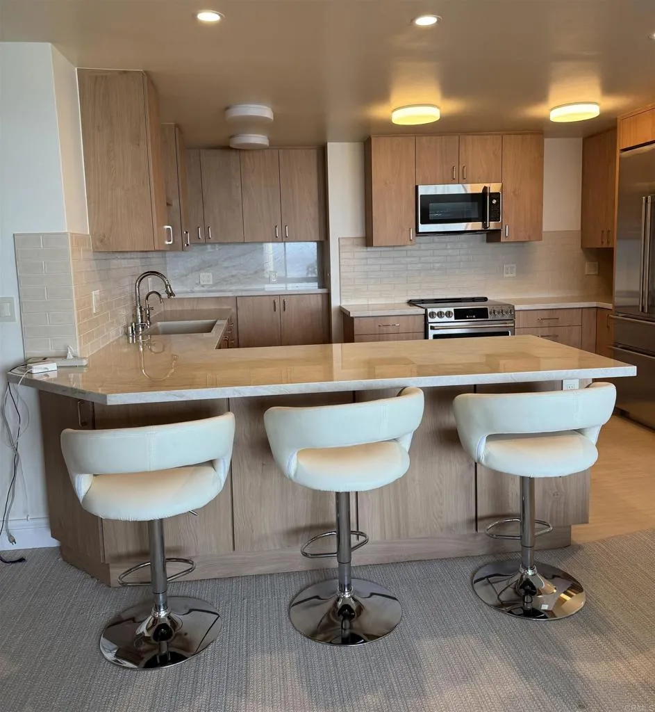 1562 Camino Del Mar #536 Del Mar, CA 92014