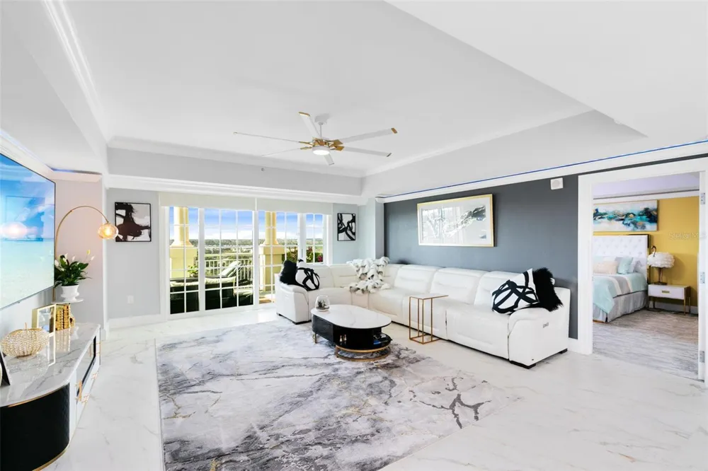 7593 GATHERING DRIVE #802 Reunion, FL 34747