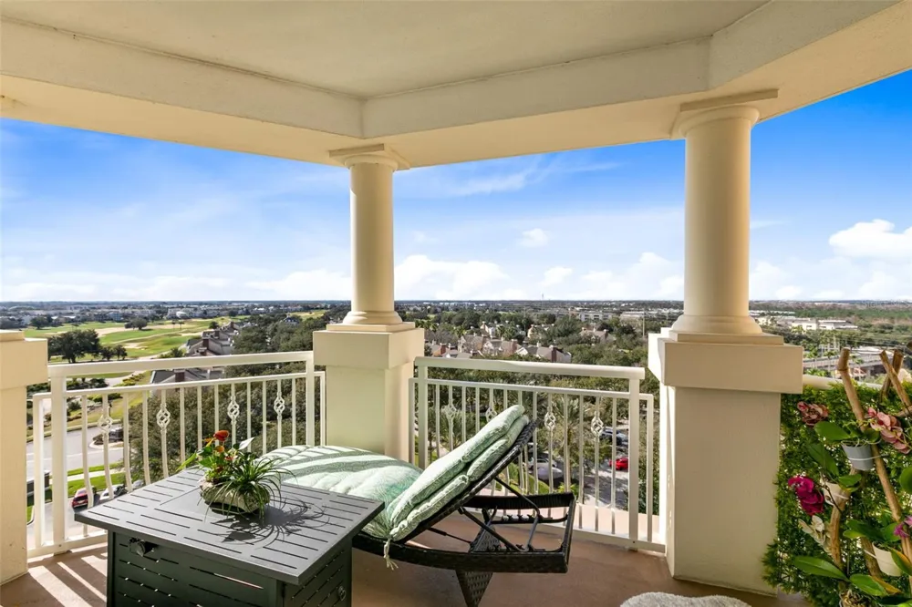7593 GATHERING DRIVE #802 Reunion, FL 34747
