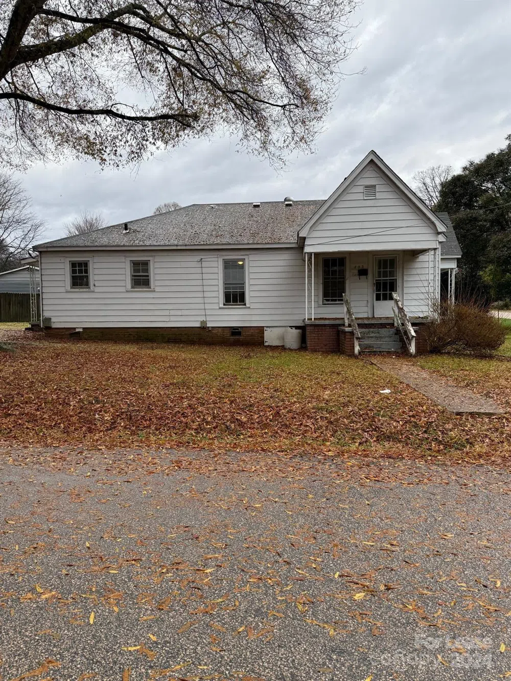 703 Louise Street Kannapolis, NC 28083