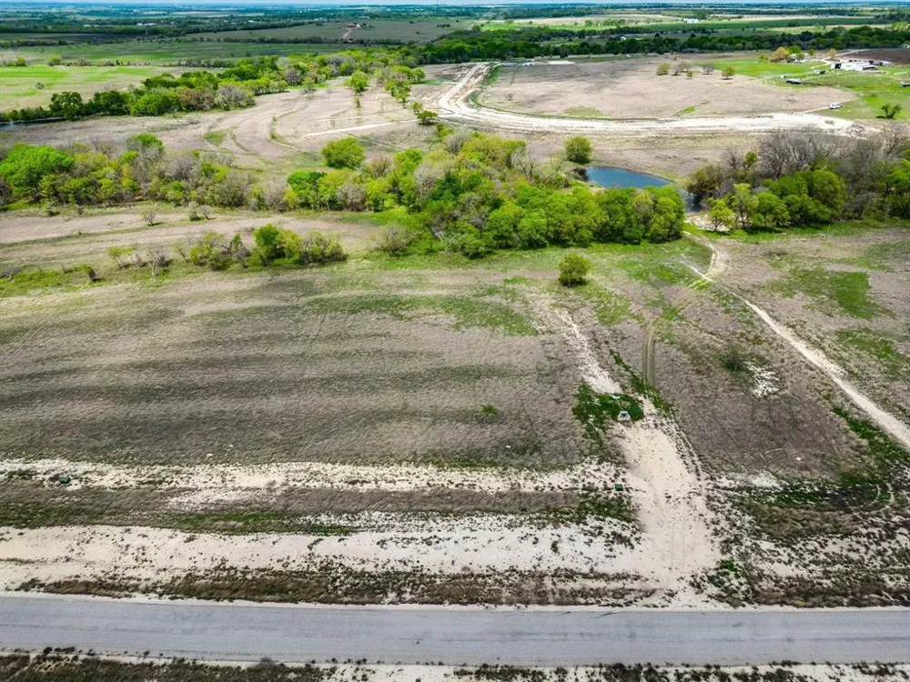 Hill Creek Lane Hillsboro, TX 76645