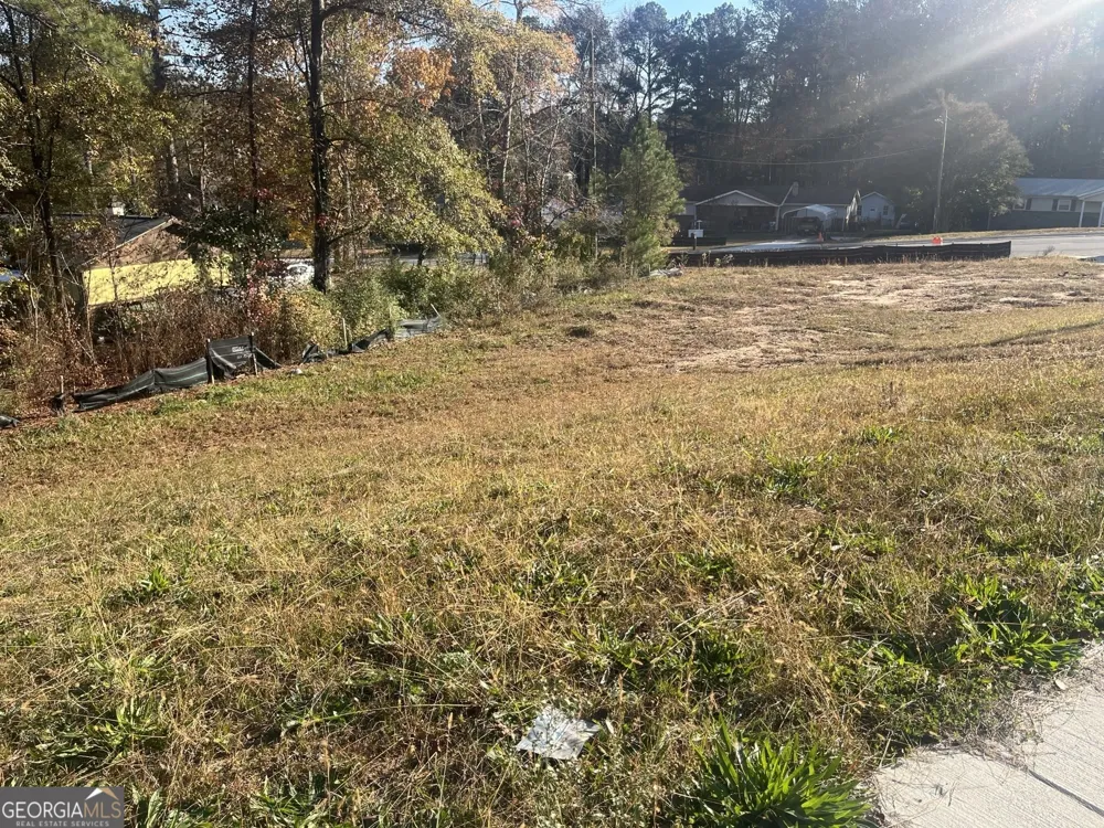 2499 CHESTNUT LOG LOOP Lithia Springs, GA 30122