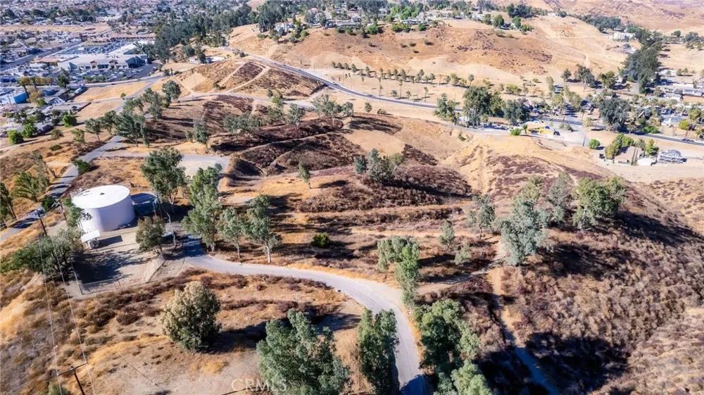 Locust Avenue Lake Elsinore, CA 92530