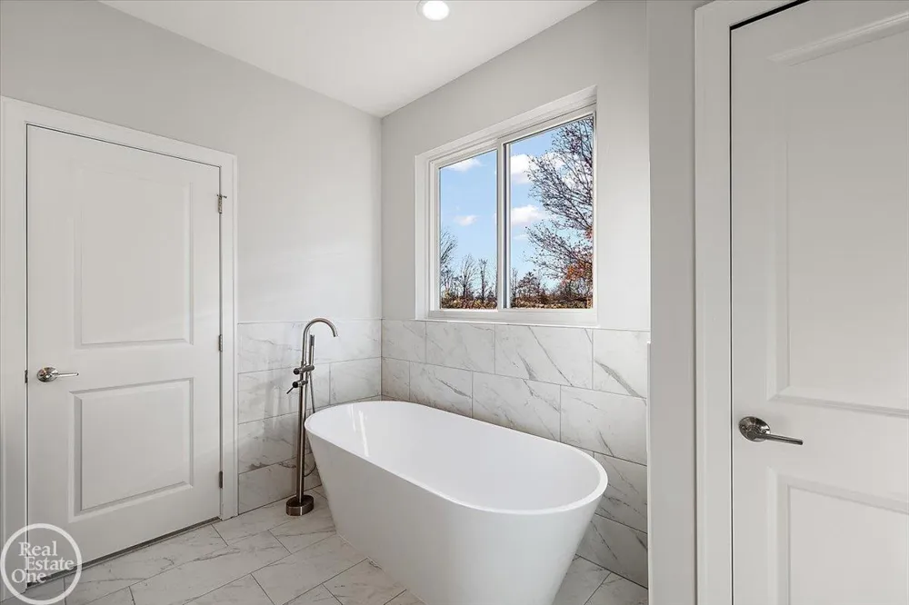 854 Hemlock Drive Addison Township, MI 48370