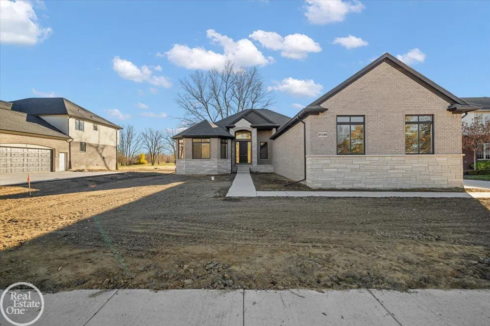 854 Hemlock Drive Addison Township, MI 48370