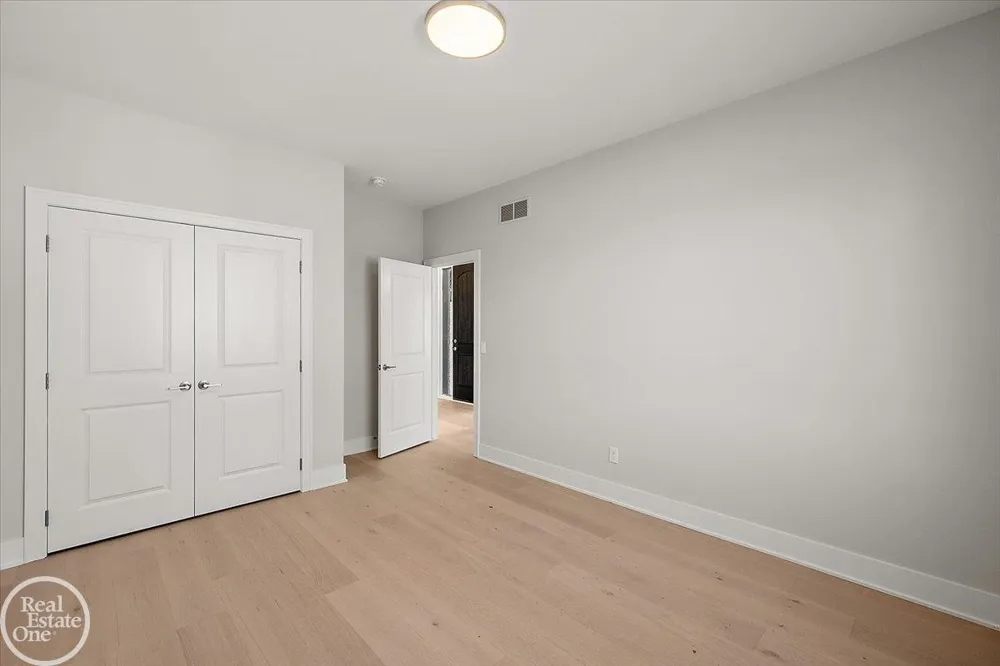 854 Hemlock Drive Addison Township, MI 48370