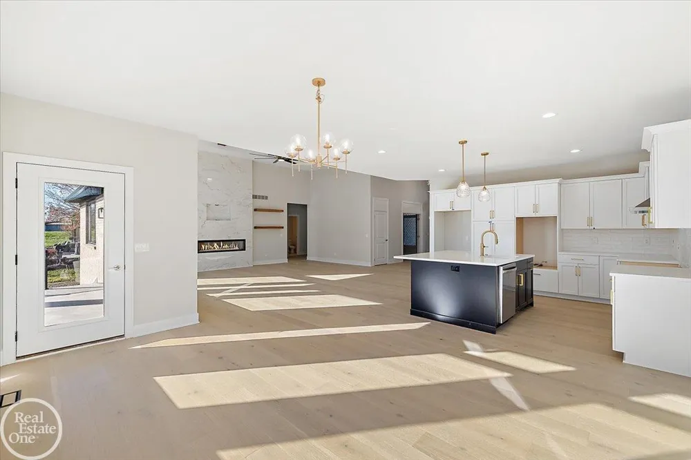 854 Hemlock Drive Addison Township, MI 48370