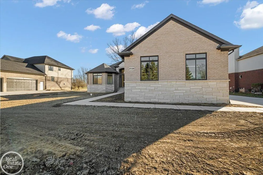 854 Hemlock Drive Addison Township, MI 48370