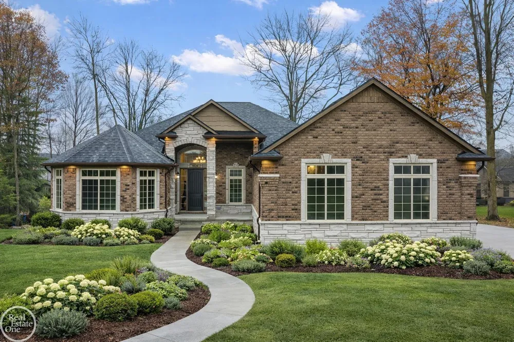 854 Hemlock Drive Addison Township, MI 48370