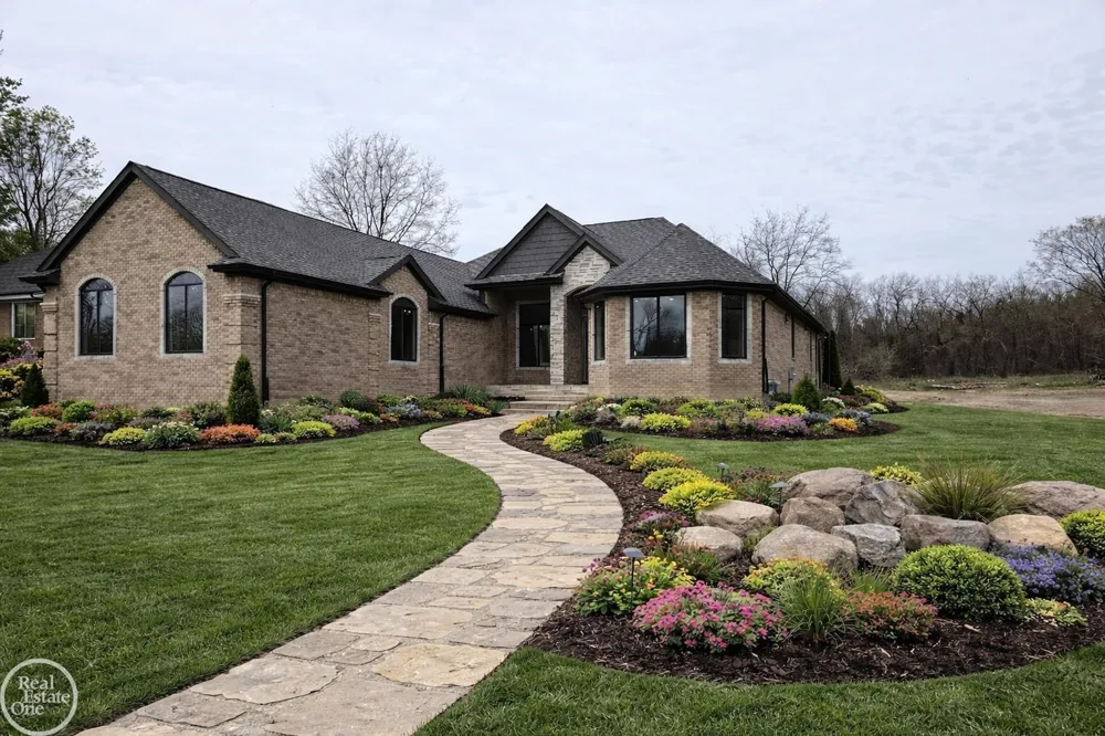 854 Hemlock Drive Addison Township, MI 48370