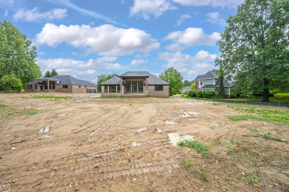 854 Hemlock Drive Addison Township, MI 48370