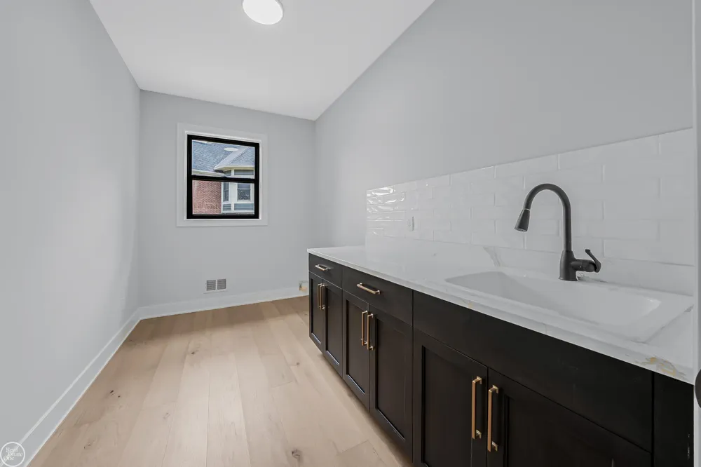 854 Hemlock Drive Addison Township, MI 48370