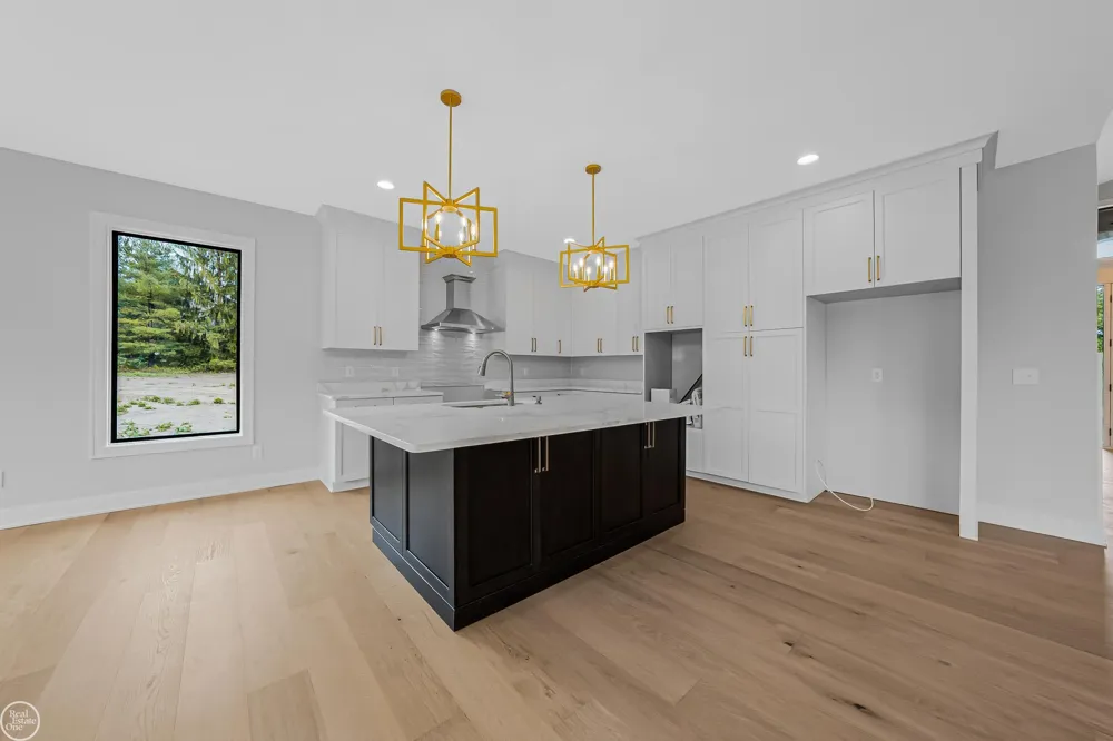 854 Hemlock Drive Addison Township, MI 48370