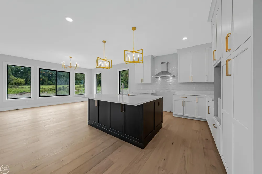 854 Hemlock Drive Addison Township, MI 48370