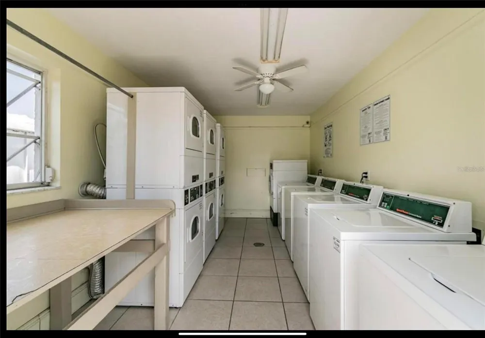 239 S MCMULLEN BOOTH ROAD #38 Clearwater, FL 33759