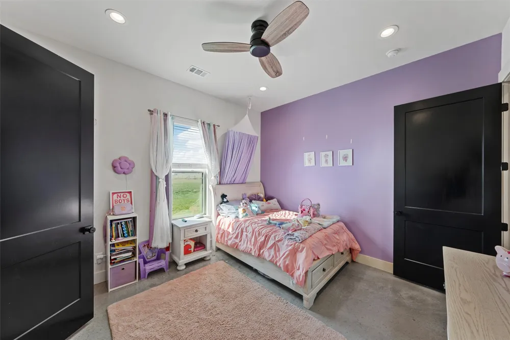 353 Willow Moon Ranch Road Crawford, TX 76638