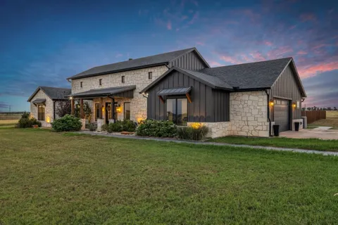 353 Willow Moon Ranch Road