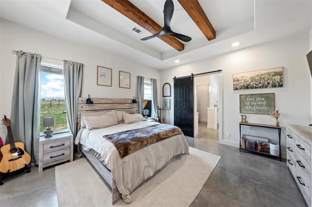 353 Willow Moon Ranch Road Crawford, TX 76638