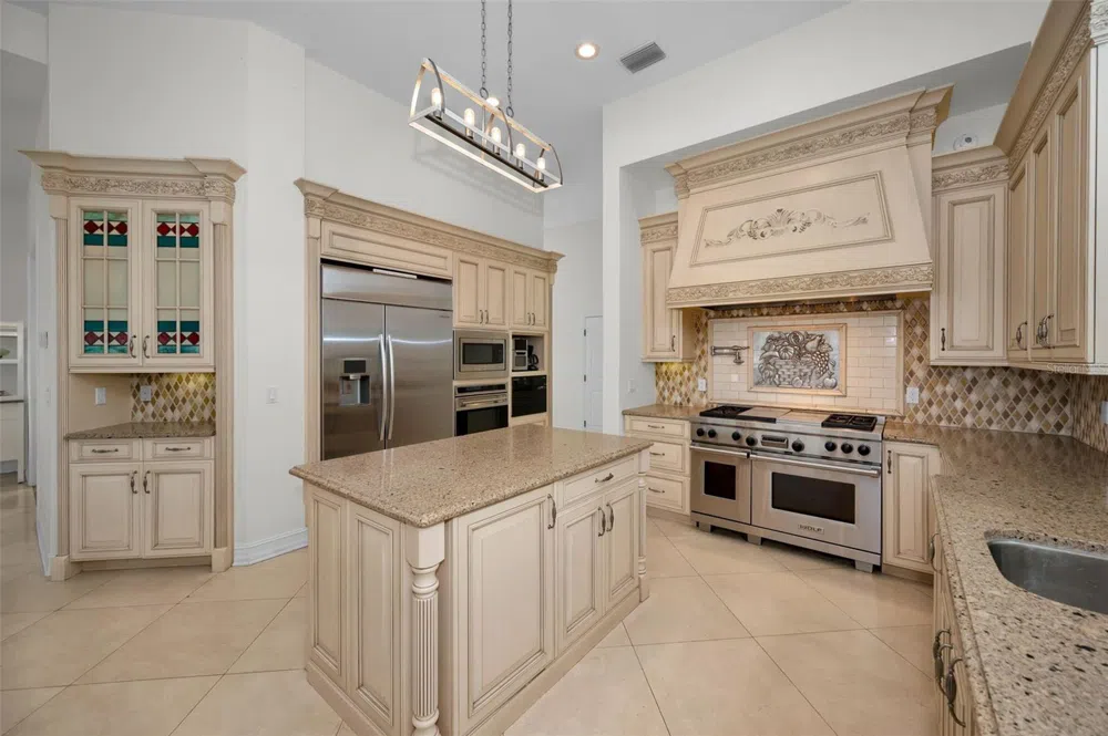 119 8TH STREET E Tierra Verde, FL 33715