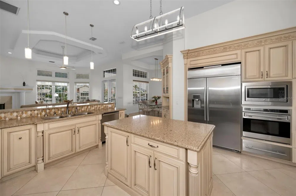119 8TH STREET E Tierra Verde, FL 33715