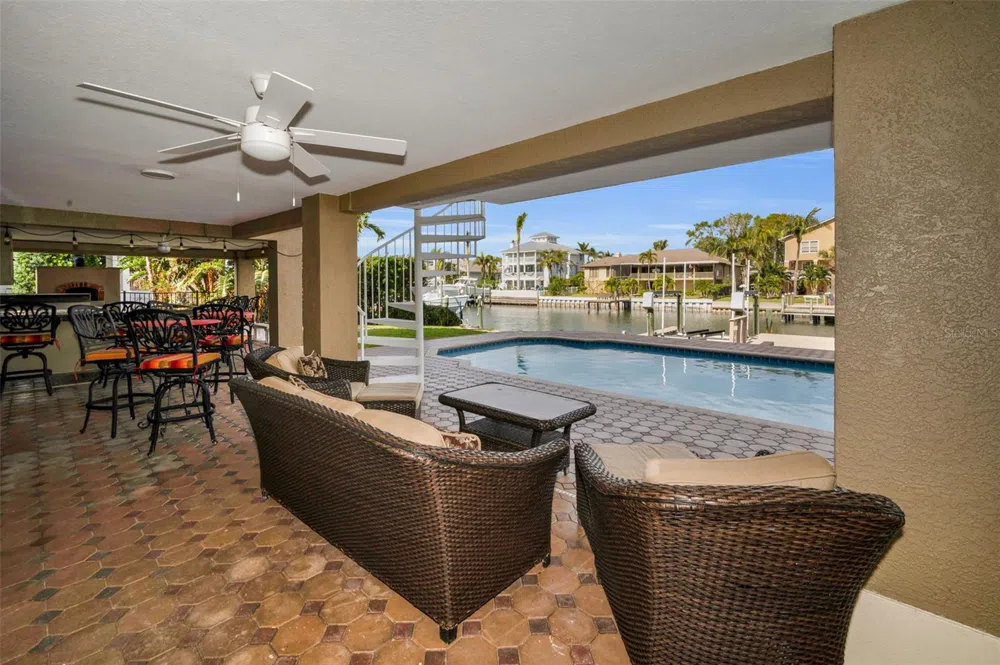 119 8TH STREET E Tierra Verde, FL 33715