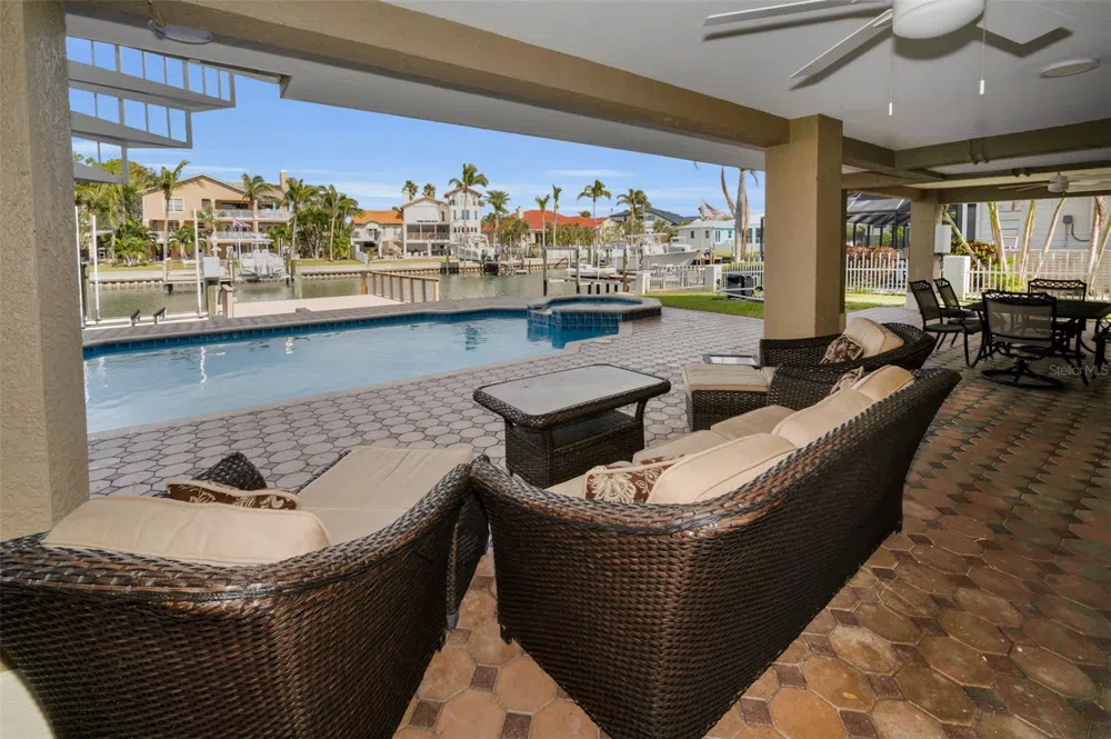 119 8TH STREET E Tierra Verde, FL 33715