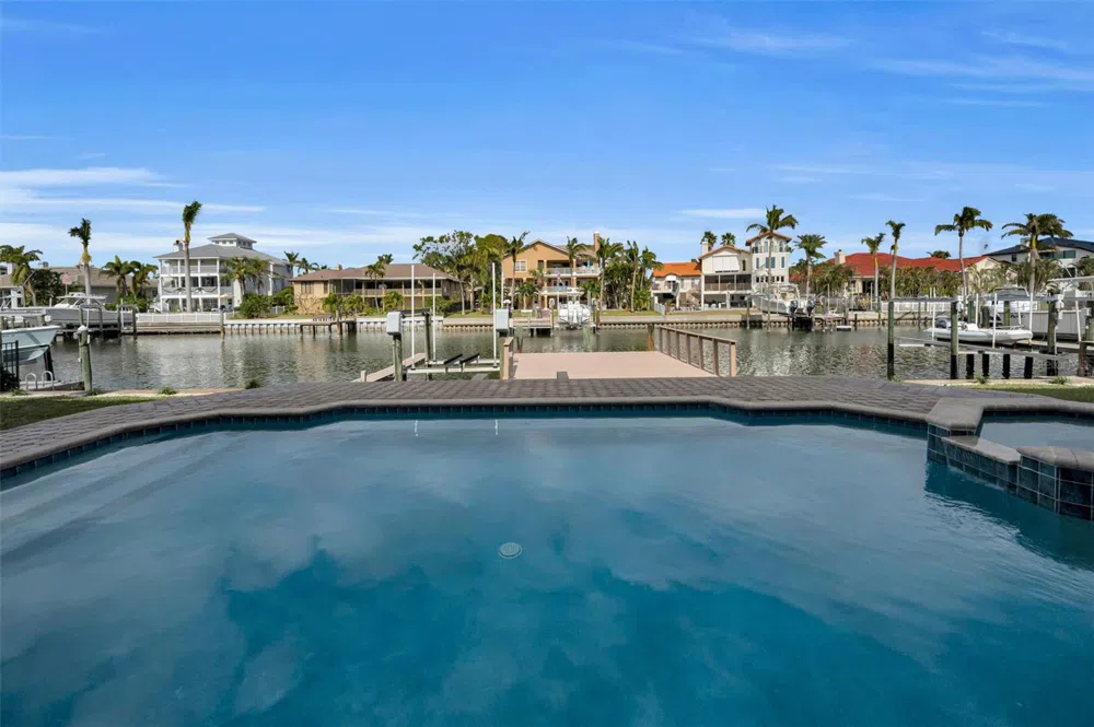 119 8TH STREET E Tierra Verde, FL 33715