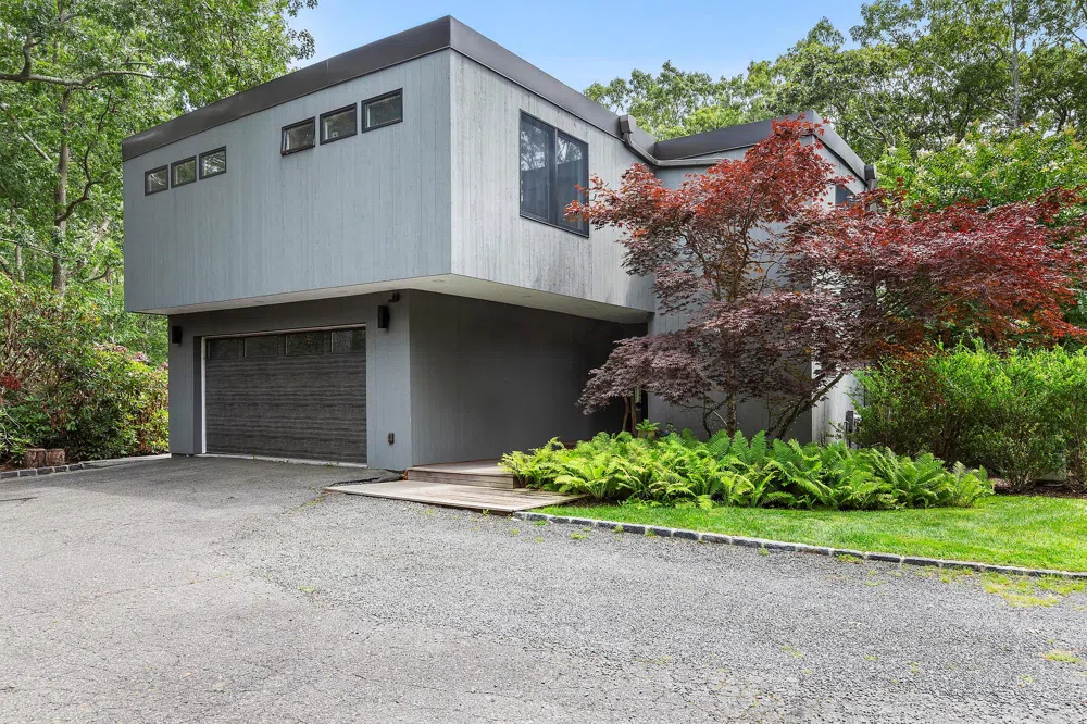 6 Woodland Way Quogue, NY 11959