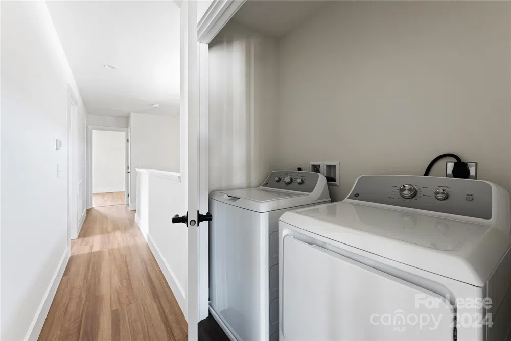 223 Cherrywood Way Asheville, NC 28806