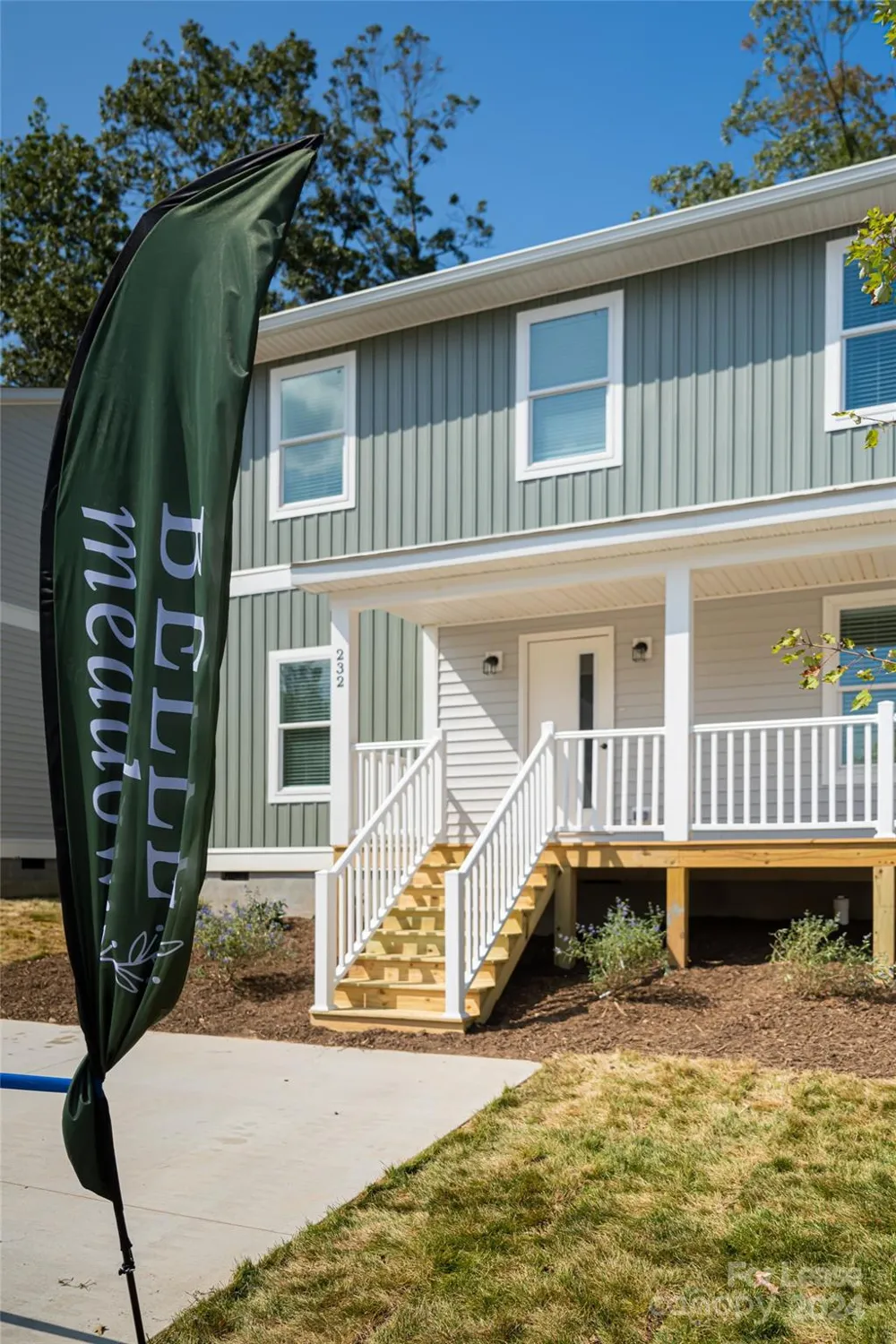 228 Cherrywood Way Asheville, NC 28806