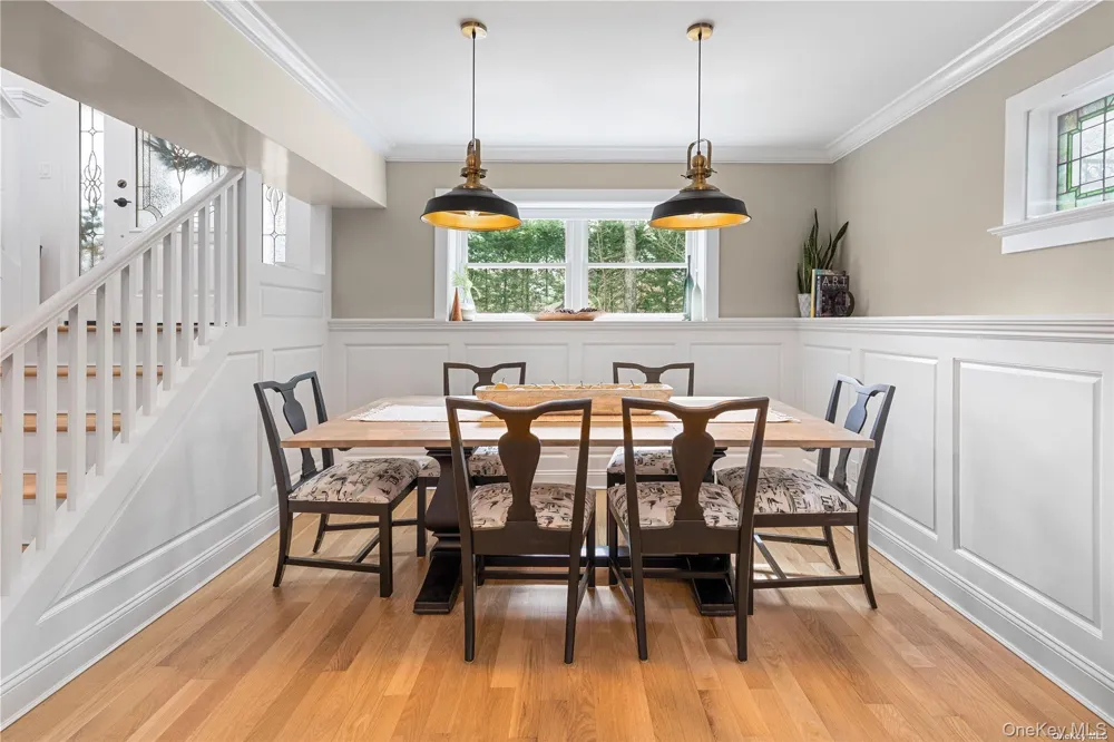 29 Missapoque Avenue Southampton, NY 11968
