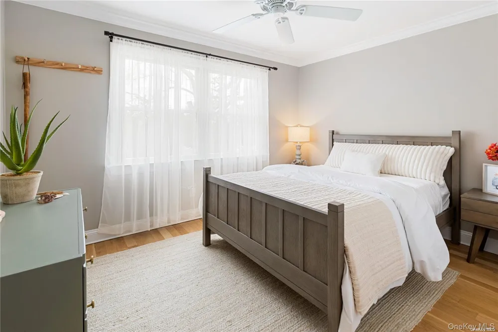 29 Missapoque Avenue Southampton, NY 11968