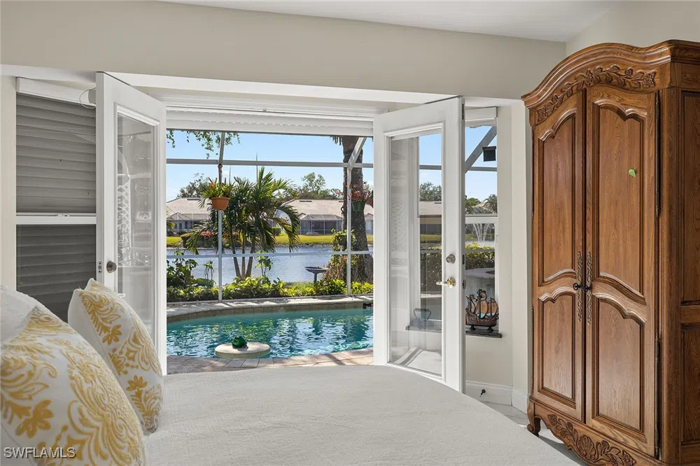 Captn Kate Court #22 Naples, FL 34110