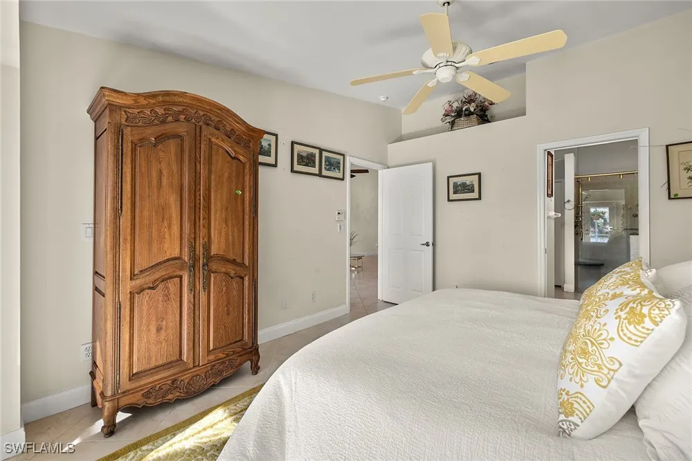 Captn Kate Court #22 Naples, FL 34110