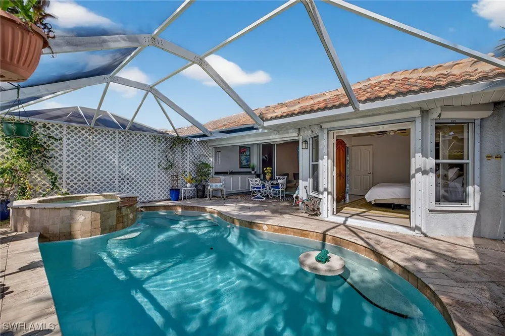 Captn Kate Court #22 Naples, FL 34110