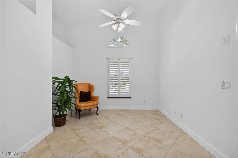 Captn Kate Court #22 Naples, FL 34110