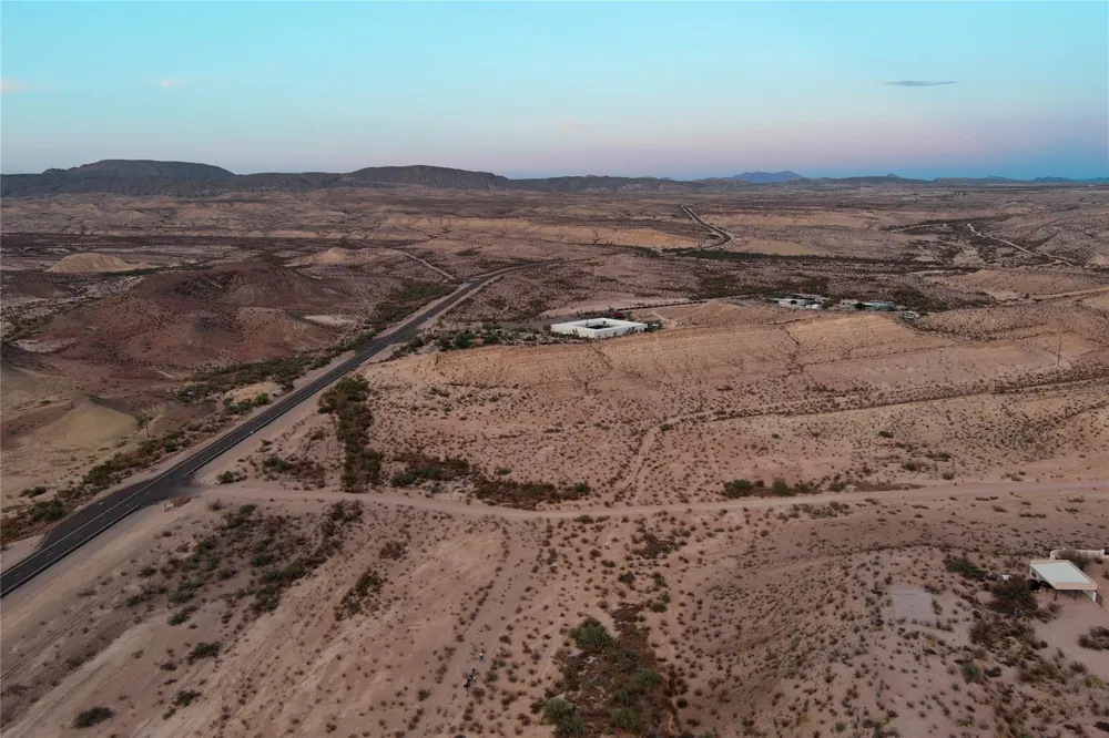 7 Comanche Mesa Lajitas, TX 79852