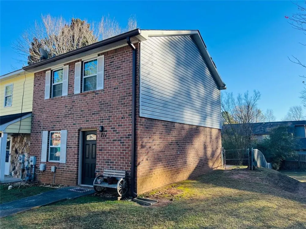 2711 Greystone Court Austell, GA 30106