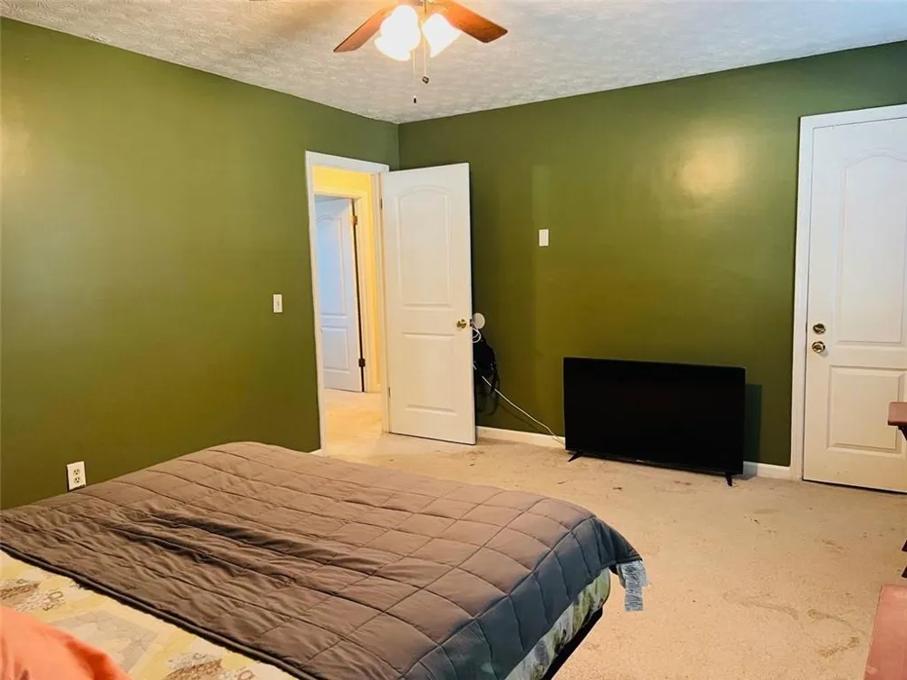 2711 Greystone Court Austell, GA 30106