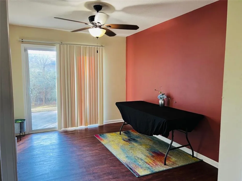 2711 Greystone Court Austell, GA 30106